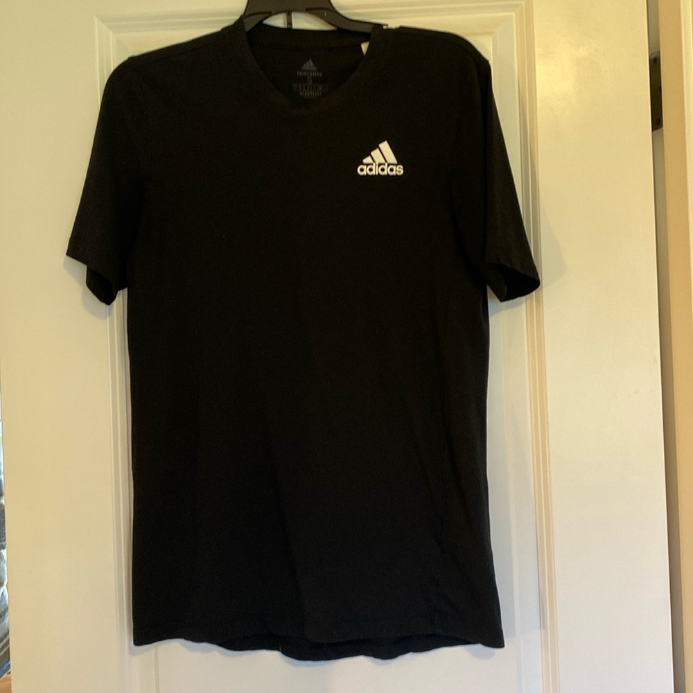 Adidas tshirt